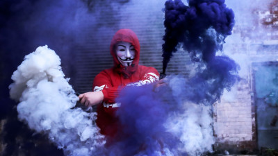 Anonymous and smoke