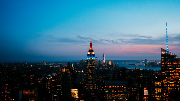 How is seen New York from Rockefeller Center