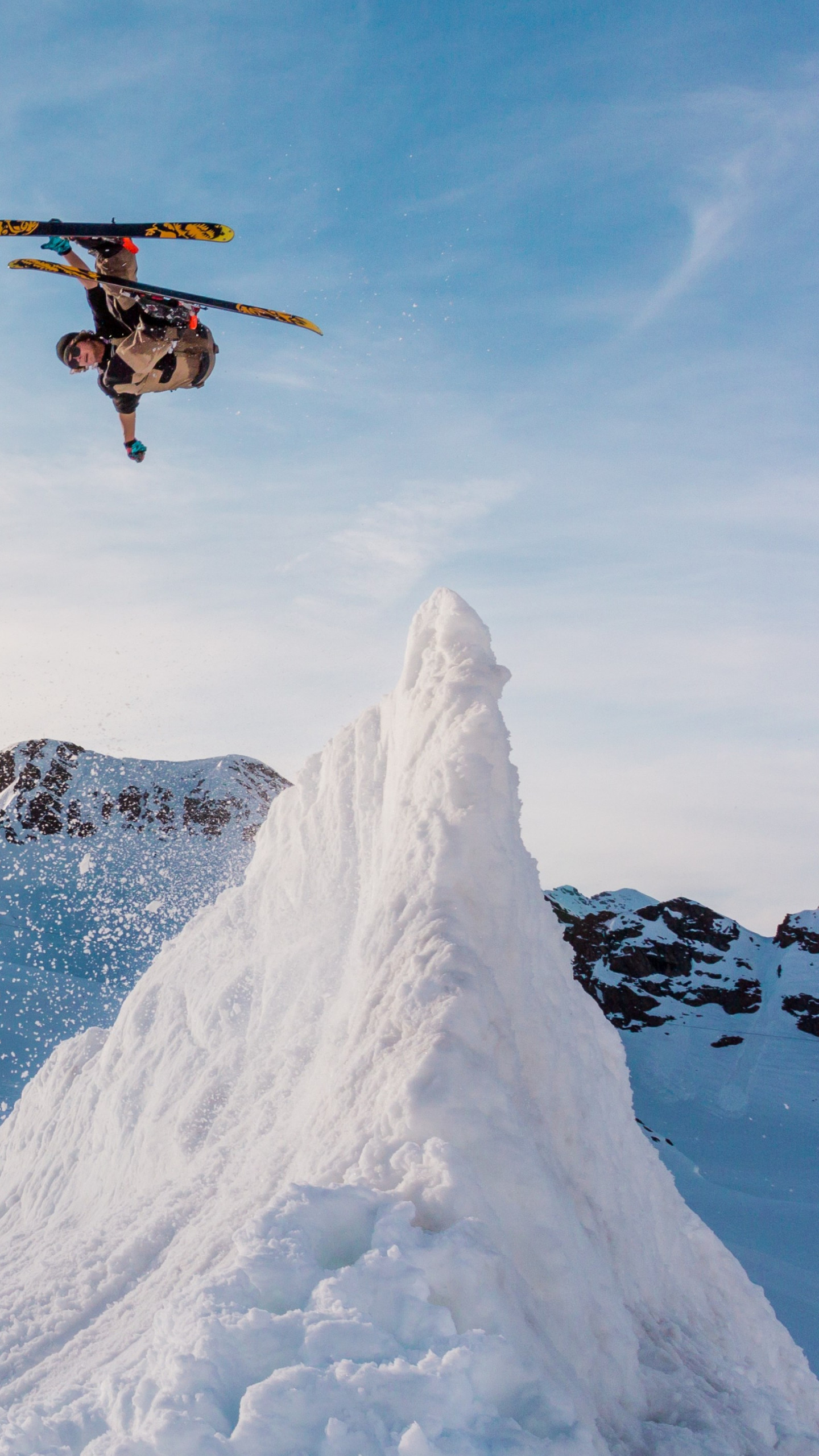 Jump skiing wallpaper 1440x2560