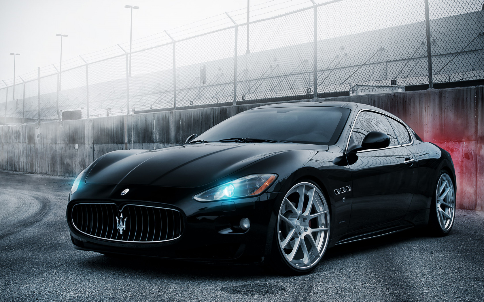 Maserati GT wallpaper 1680x1050
