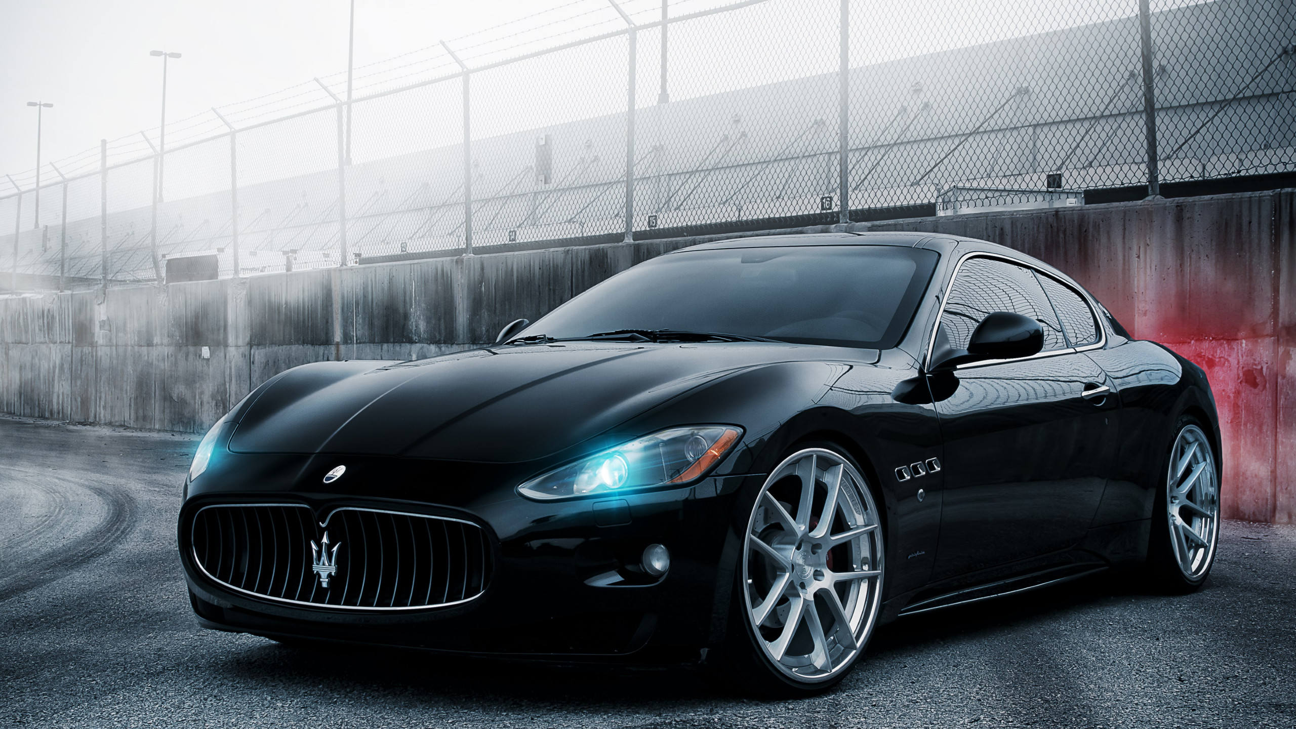 Maserati GT wallpaper 2560x1440