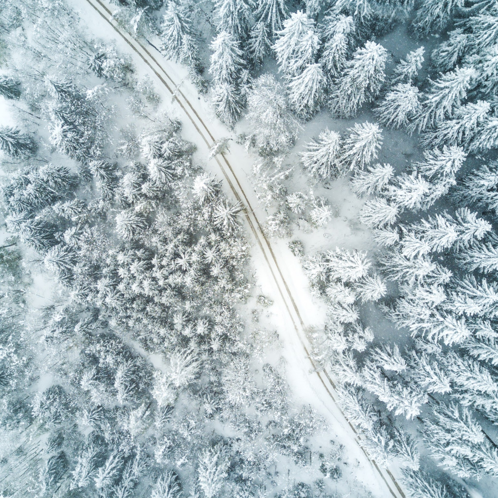 Aerial Winter landscape wallpaper 1024x1024