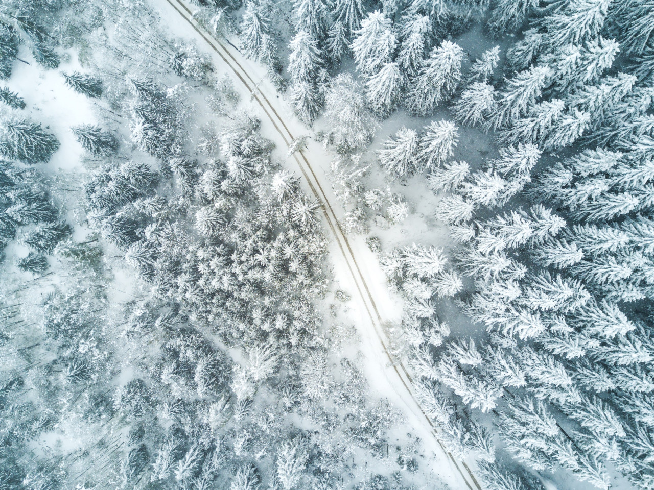 Aerial Winter landscape wallpaper 1280x960
