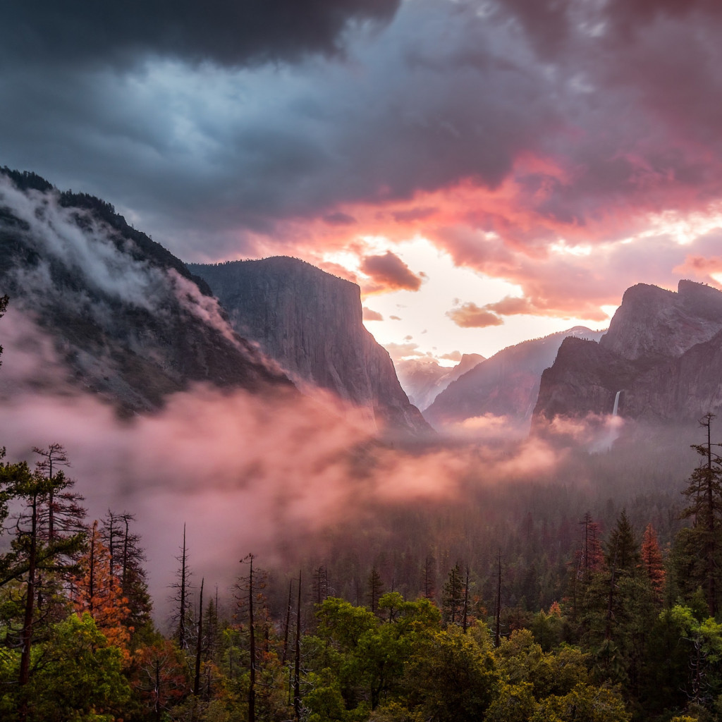 Landscape from Yosemite National Park wallpaper 1024x1024