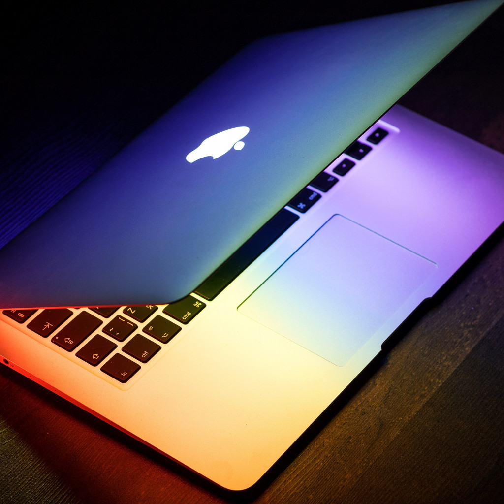 Macbook Pro by Apple wallpaper 1024x1024