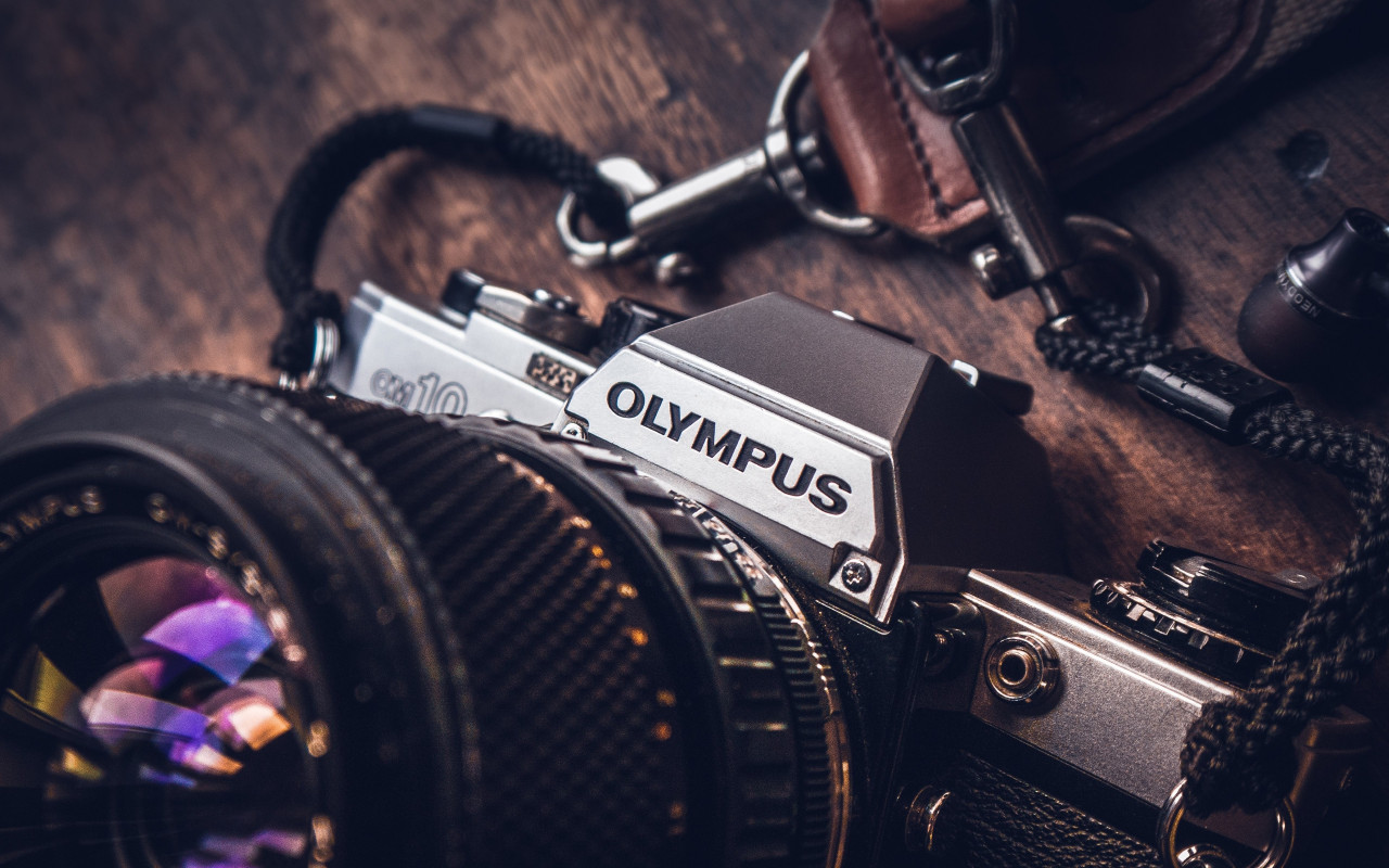 Olympus OM 10 camera wallpaper 1280x800