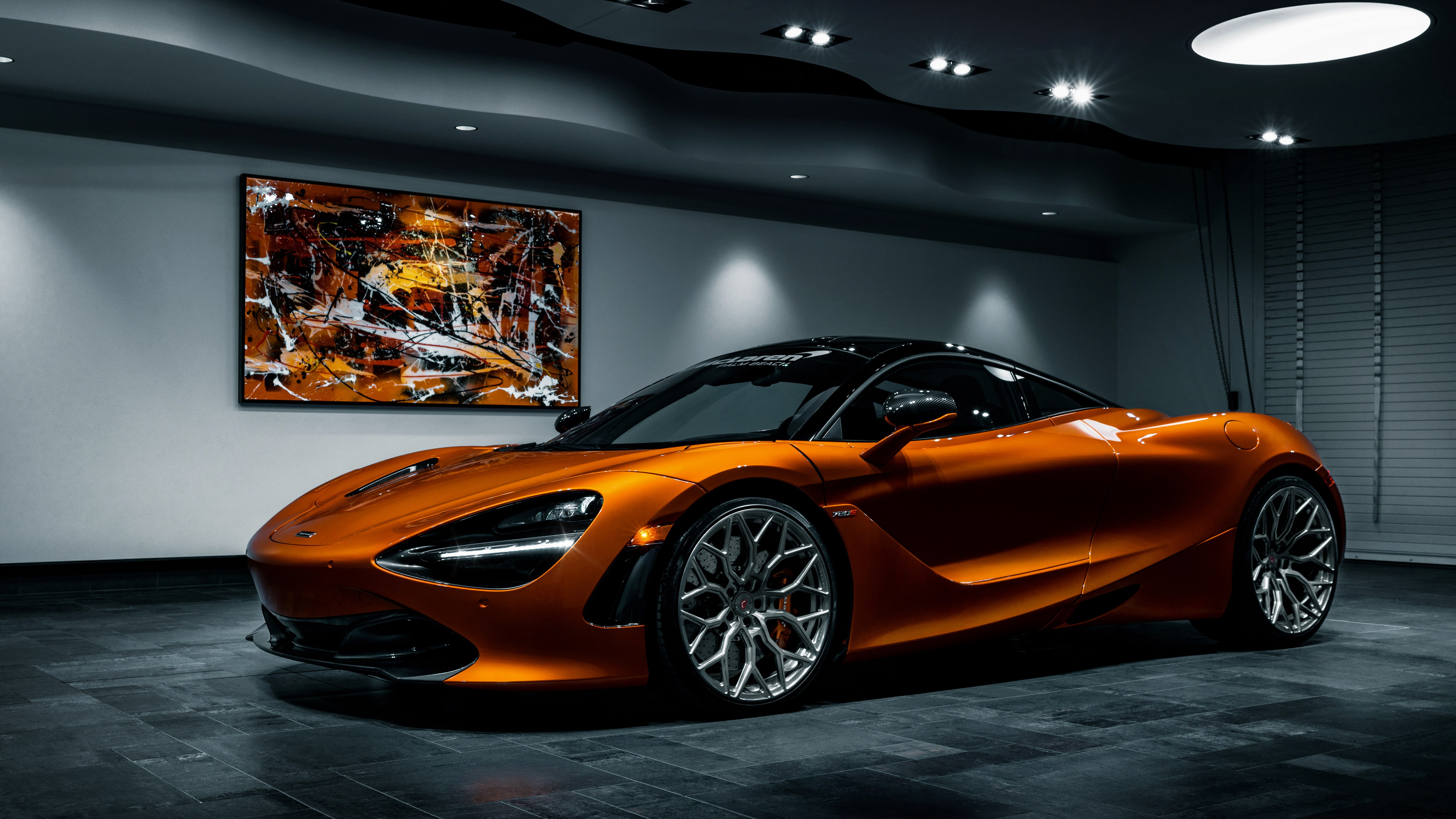 McLaren 720S wallpaper 5120x2880