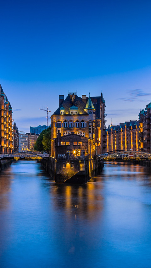 The Speicherstadt in Hamburg, Germany wallpaper 480x854