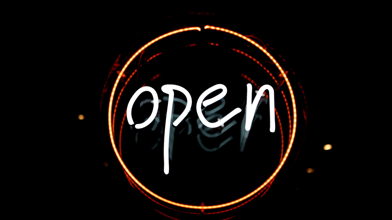 Open logo in light wallpaper 1280x720