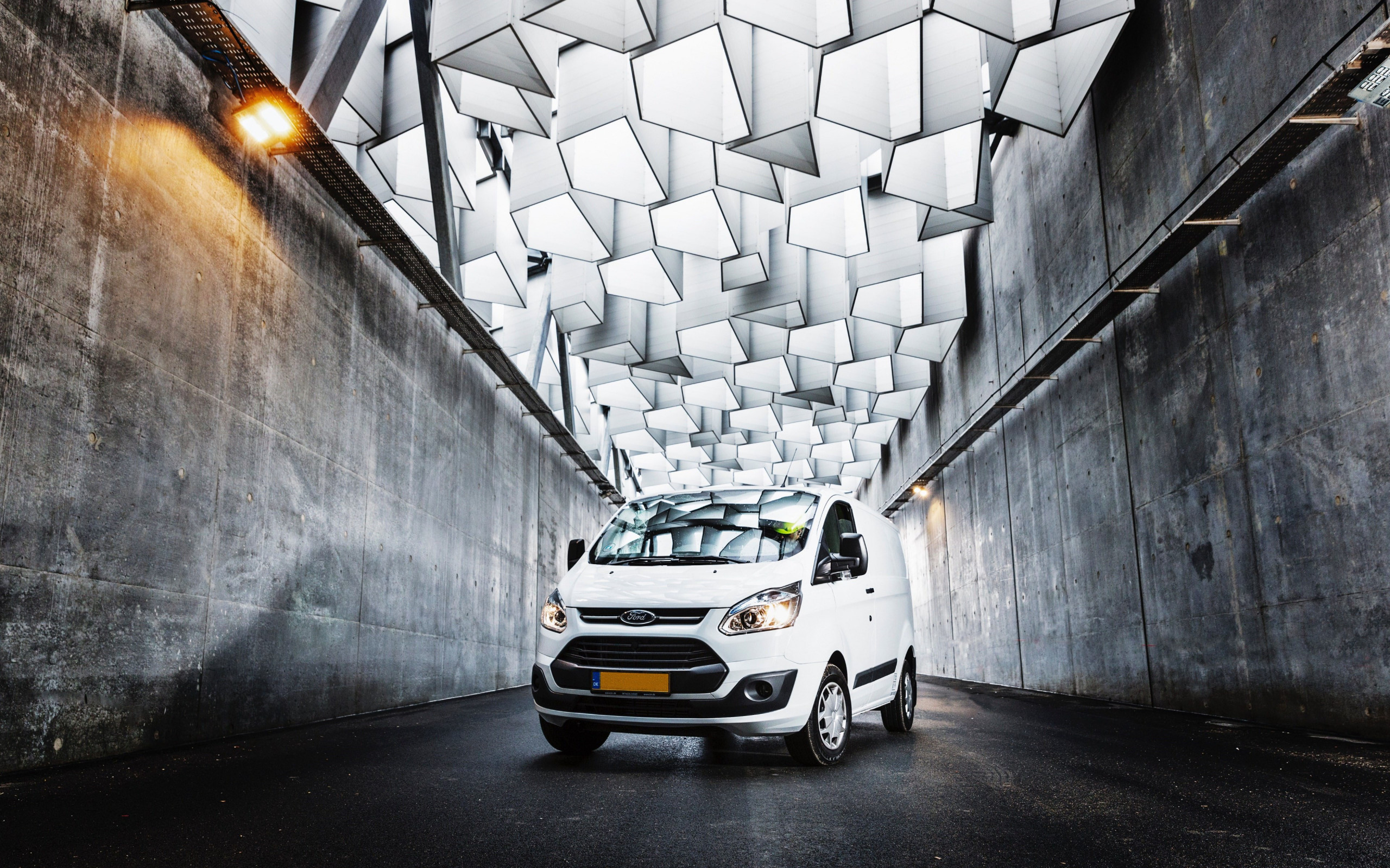 Ford van on the streets of Copenhagen wallpaper 2560x1600