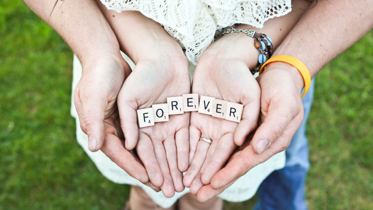 Forever message in their hands wallpaper 1280x720