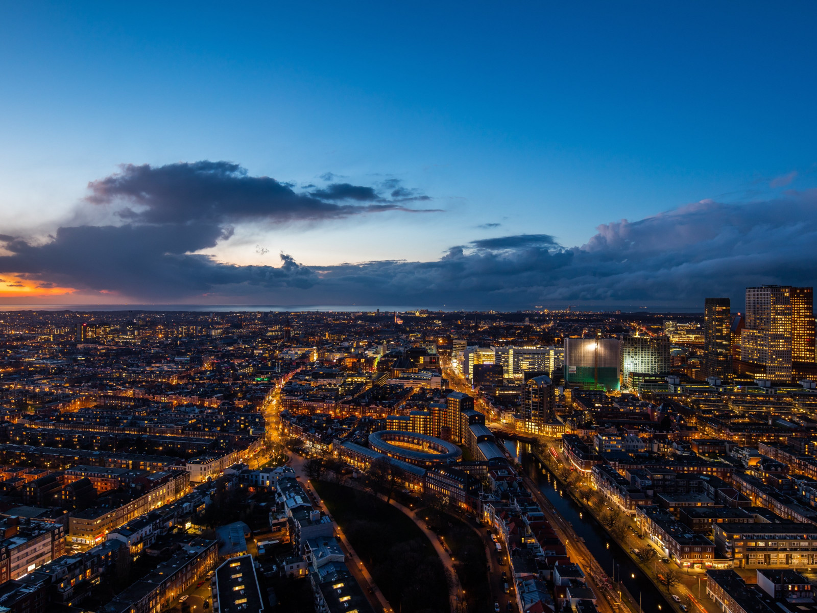 View from The Hague, Netherlands wallpaper 1600x1200