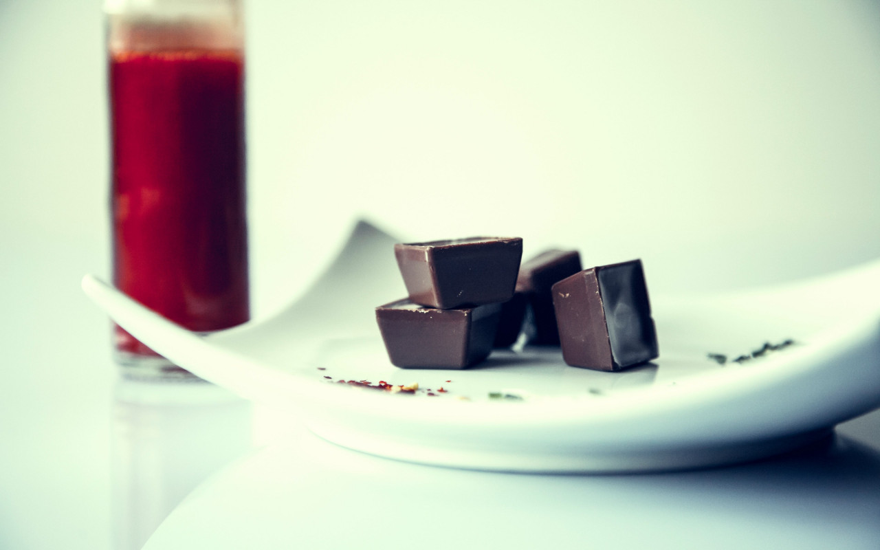 Chocolate and fresh drink wallpaper 1280x800