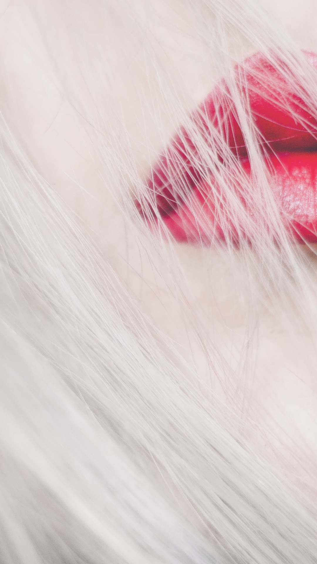 Red lips wallpaper 1080x1920