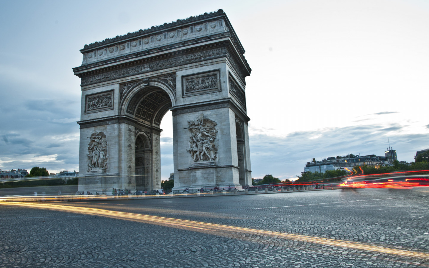Arc de Triomphe from Paris wallpaper 1440x900