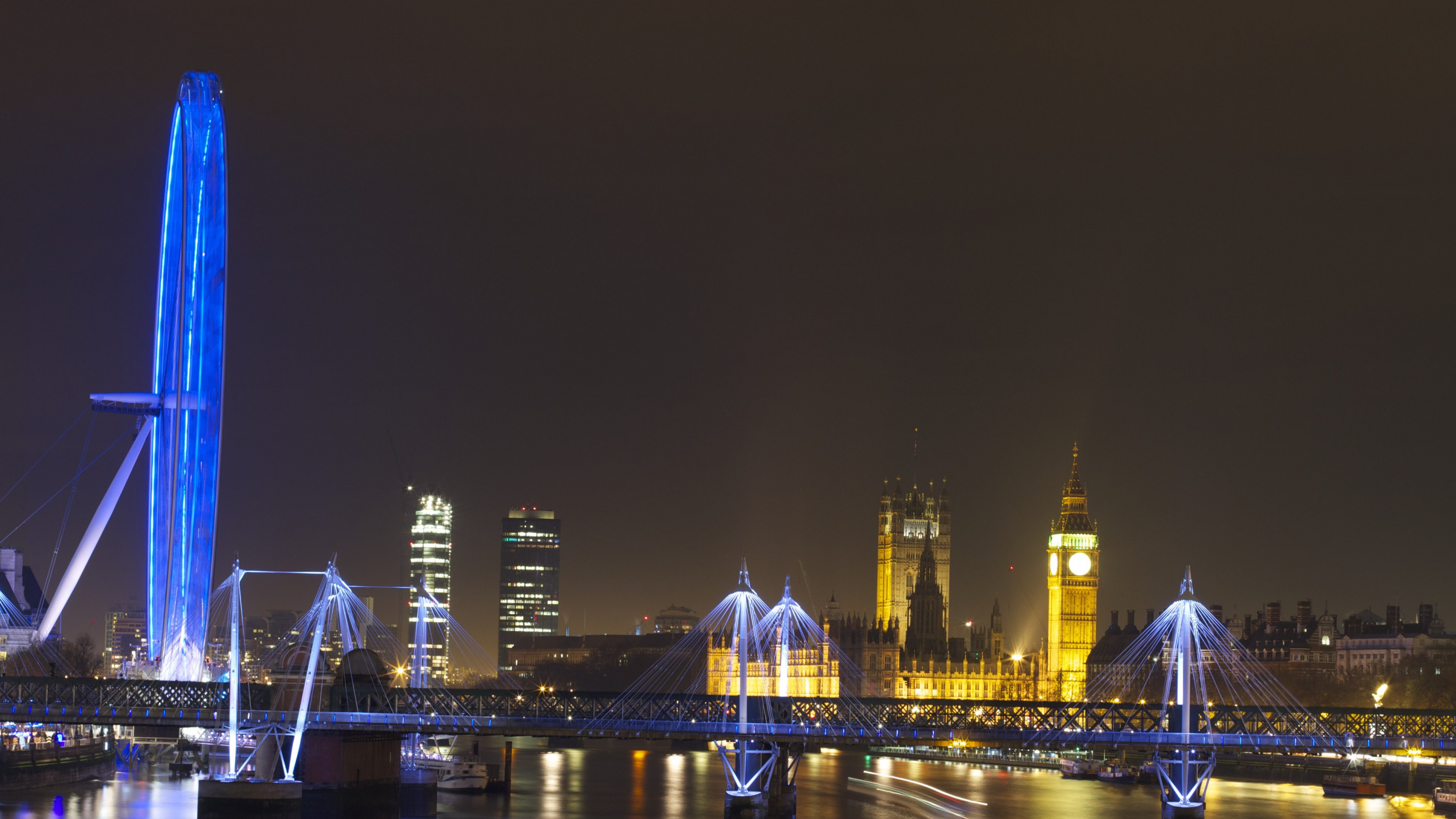 Big Ben and London Eye wallpaper 2880x1620