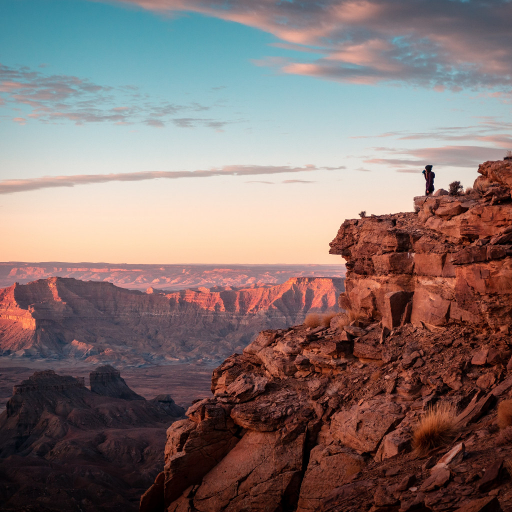 Canyon, sunset, desert, landscape, Bullfrog, USA wallpaper 1024x1024