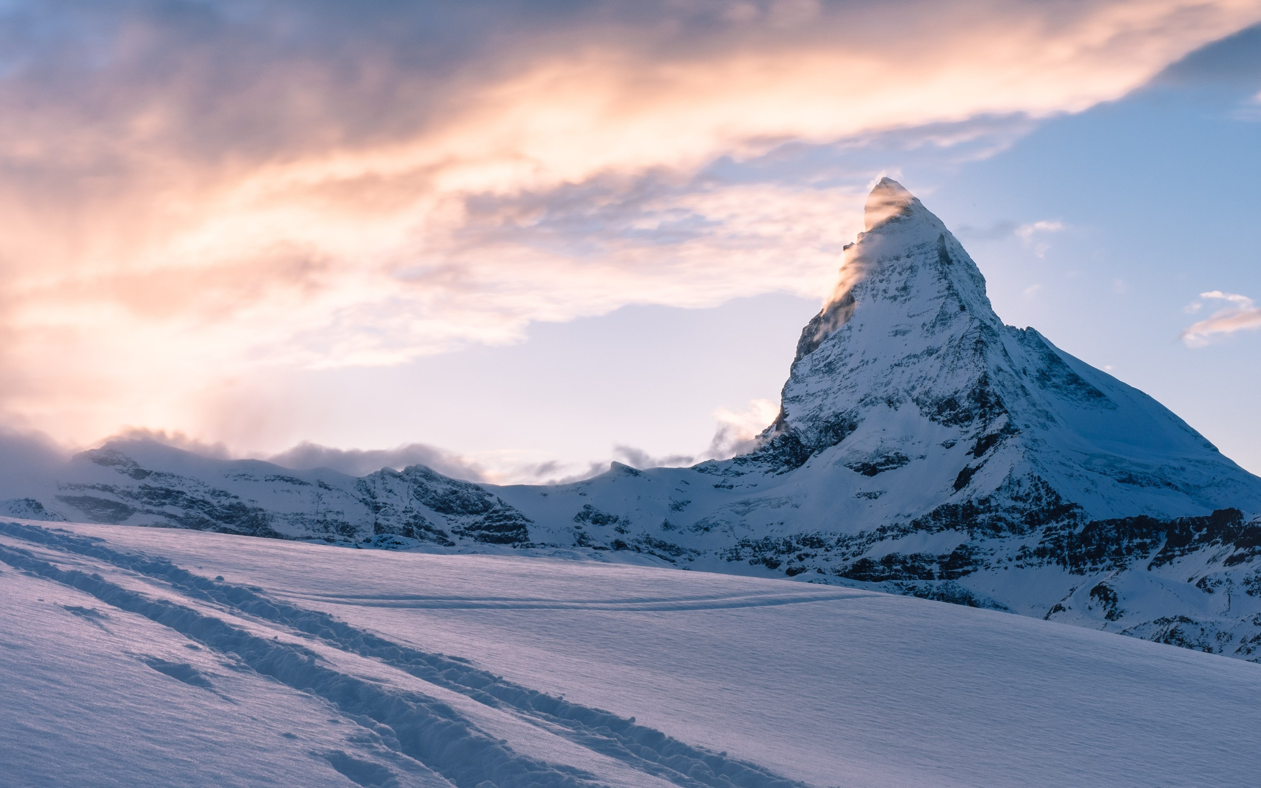 Swiss Alps. Matterhorn mountain peak wallpaper 2560x1600