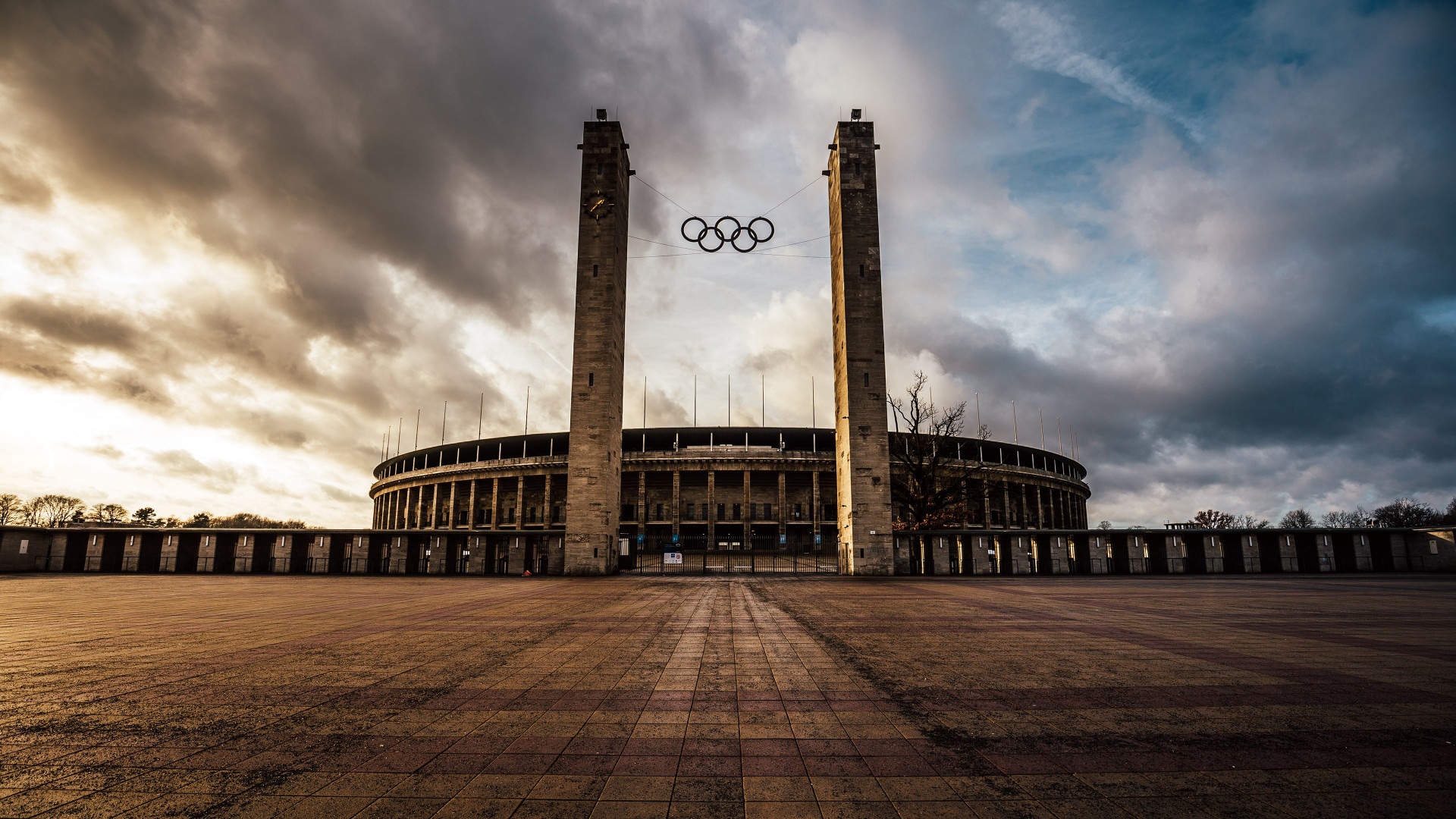 The Olympiastadion from Berlin wallpaper 1920x1080