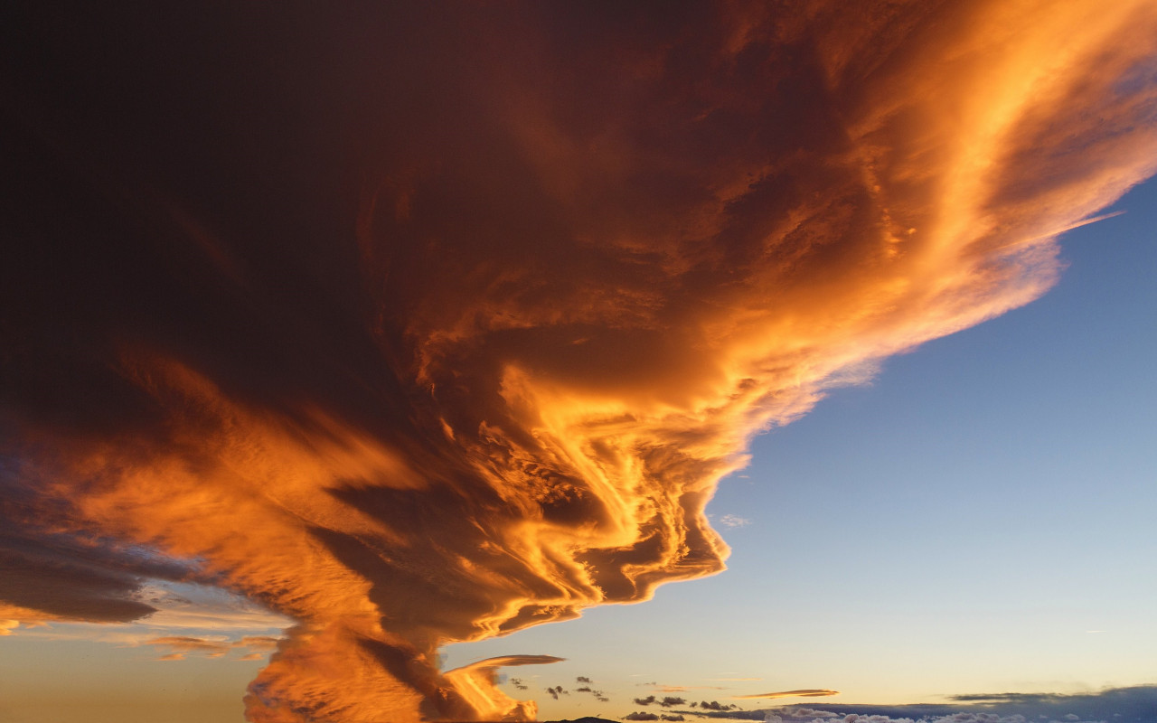 Clouds of fire wallpaper 1280x800
