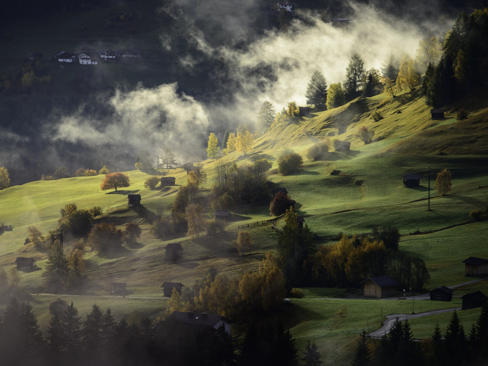 Fog, landscape and a village wallpaper 1600x1200