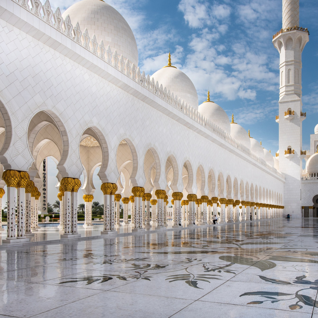 The architecture of Sheikh Zayed mosque wallpaper 1024x1024