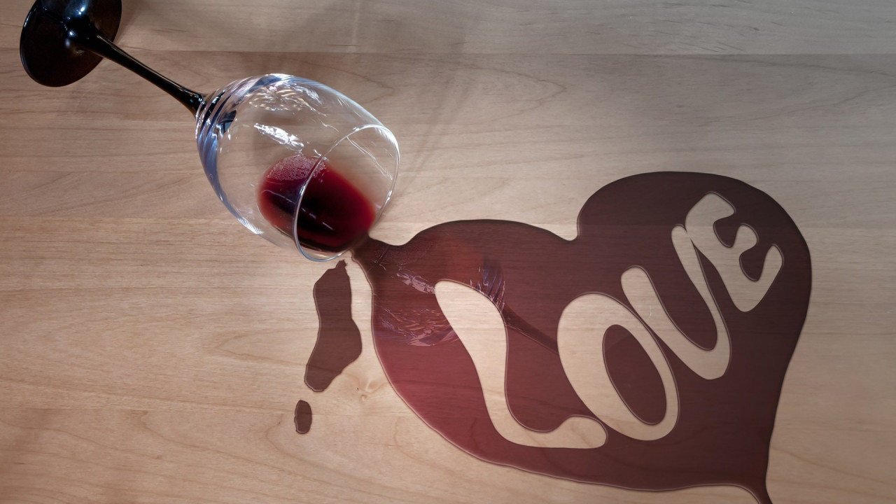Wine and love wallpaper 1280x720