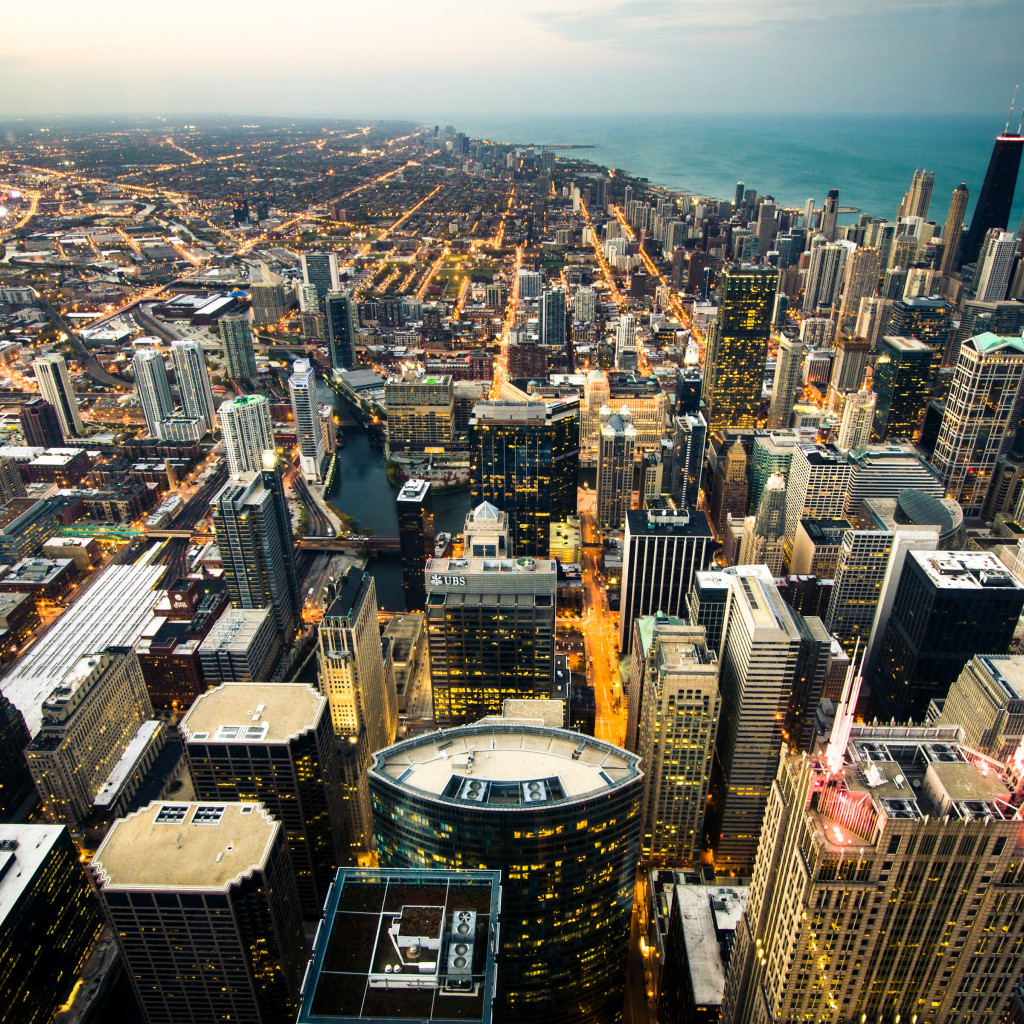 Chicago cityscape wallpaper 1024x1024