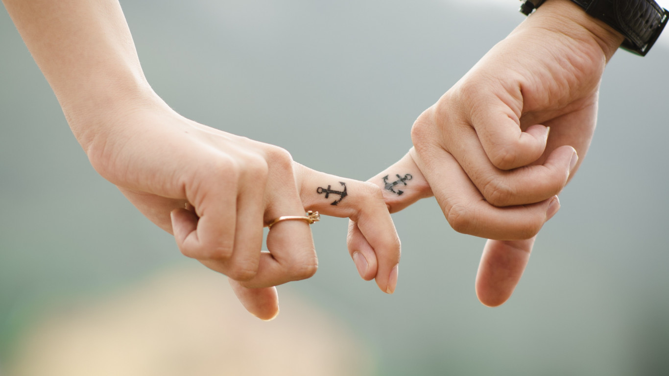 Hands, love, couple, ring wallpaper 1366x768