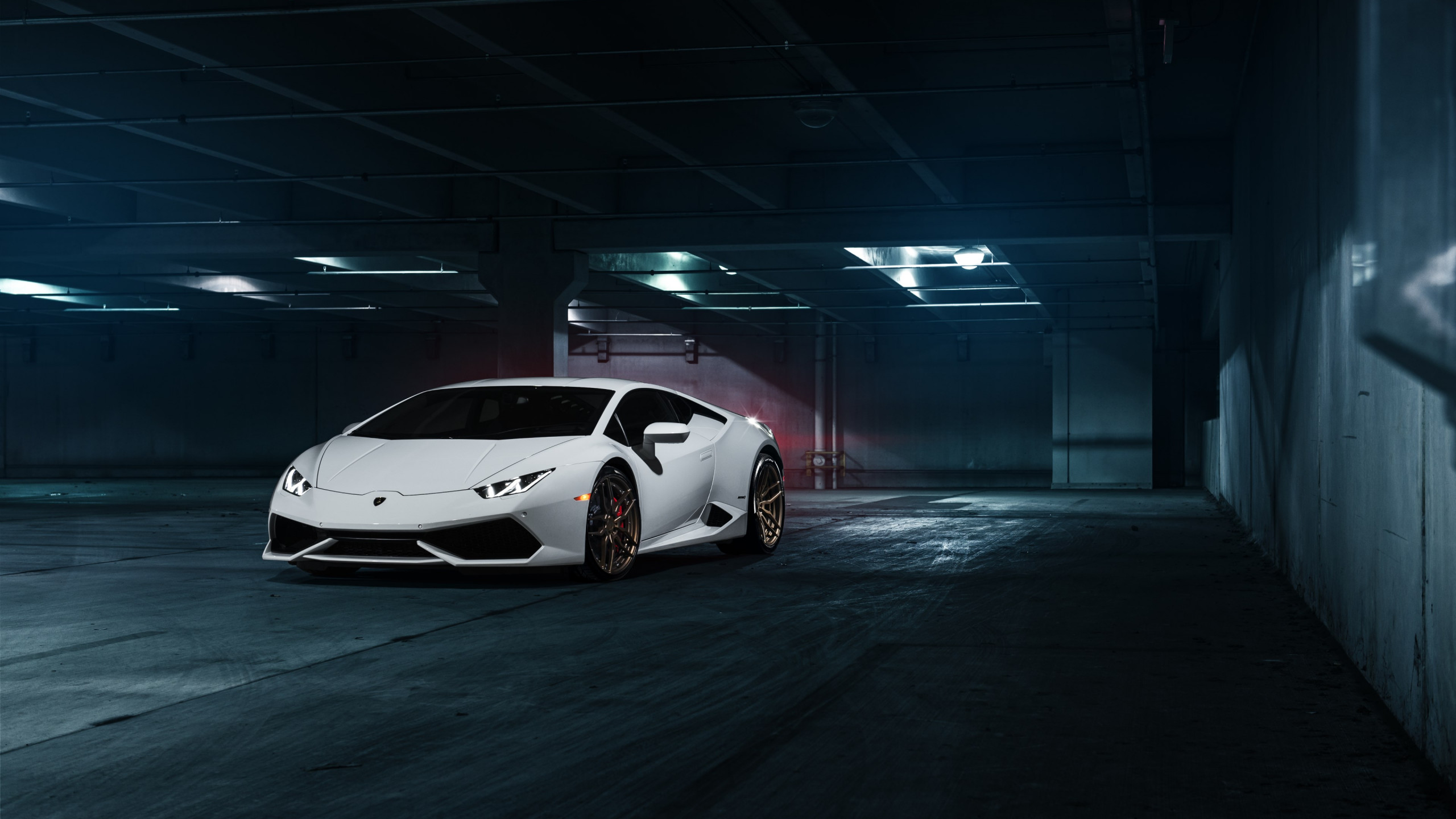Lamborghini Huracan frontside wallpaper 2560x1440