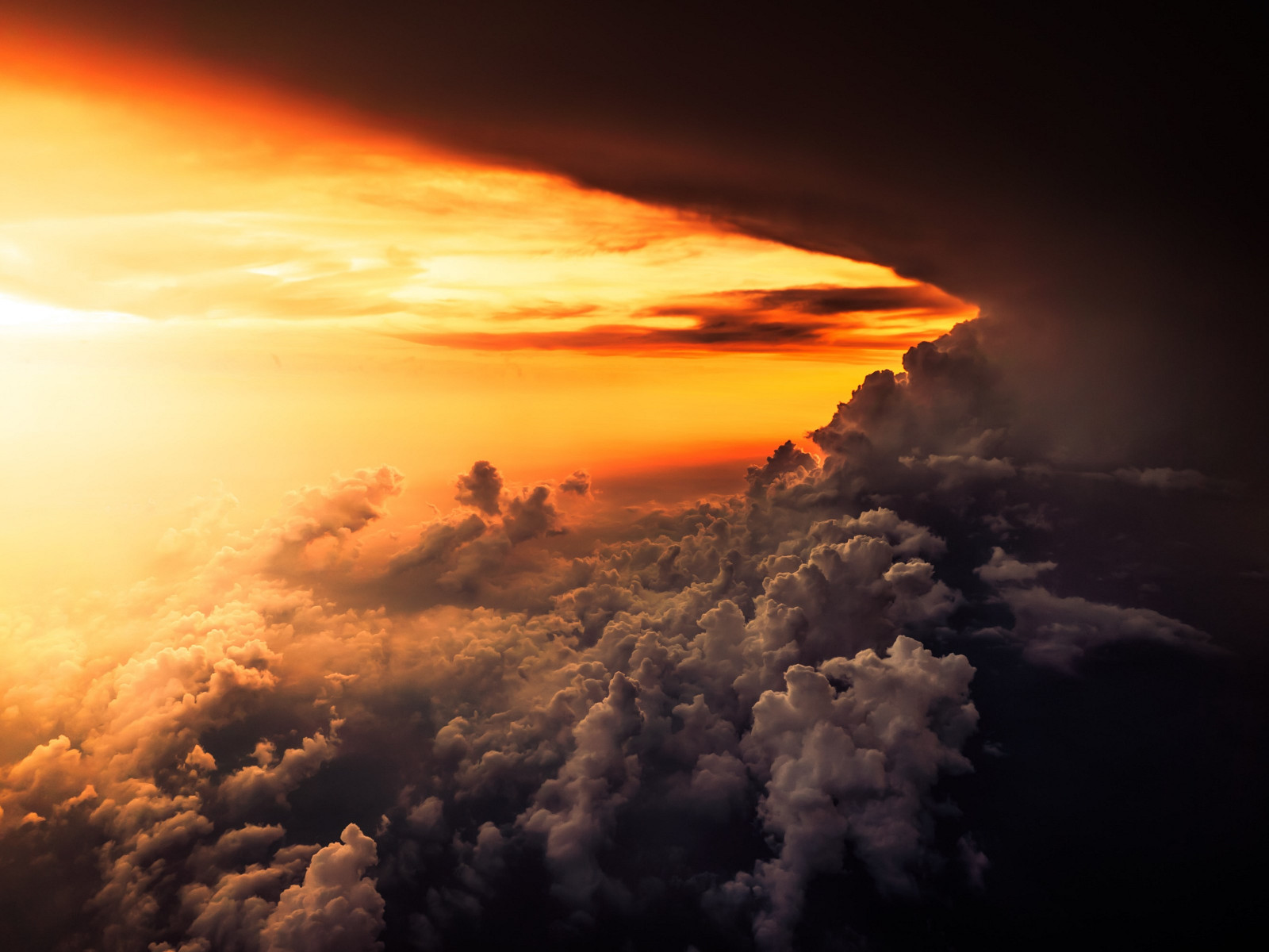 How is look the best sunset from airplane wallpaper 1600x1200