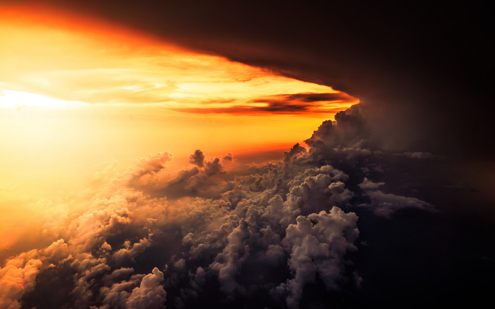 How is look the best sunset from airplane wallpaper 1680x1050