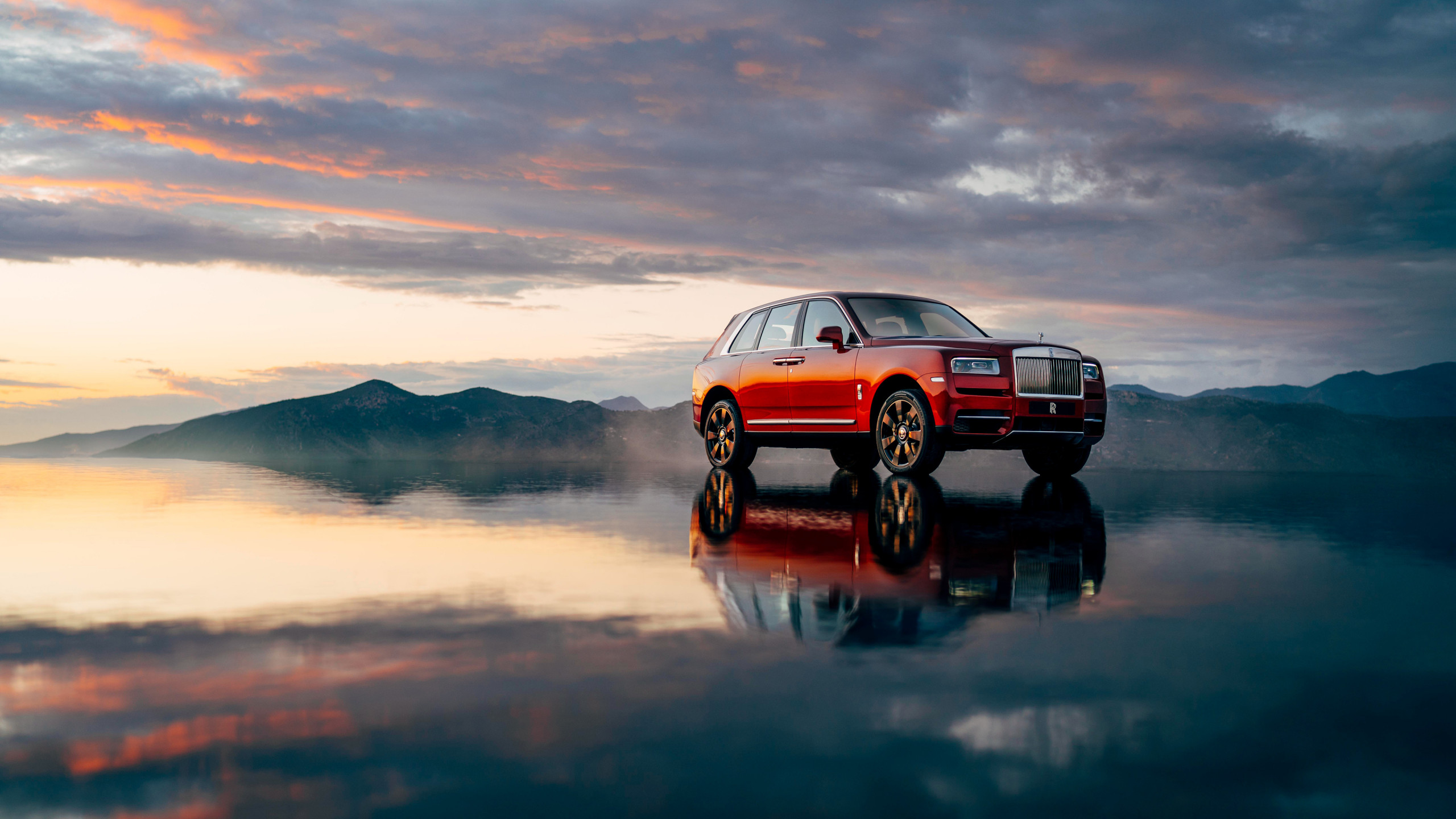 Rolls Royce Cullinan wallpaper 2560x1440