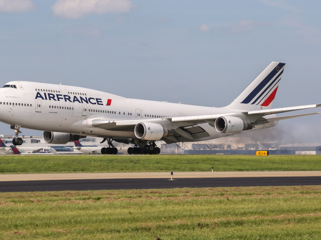 Air France Boeing 747 wallpaper 1024x768