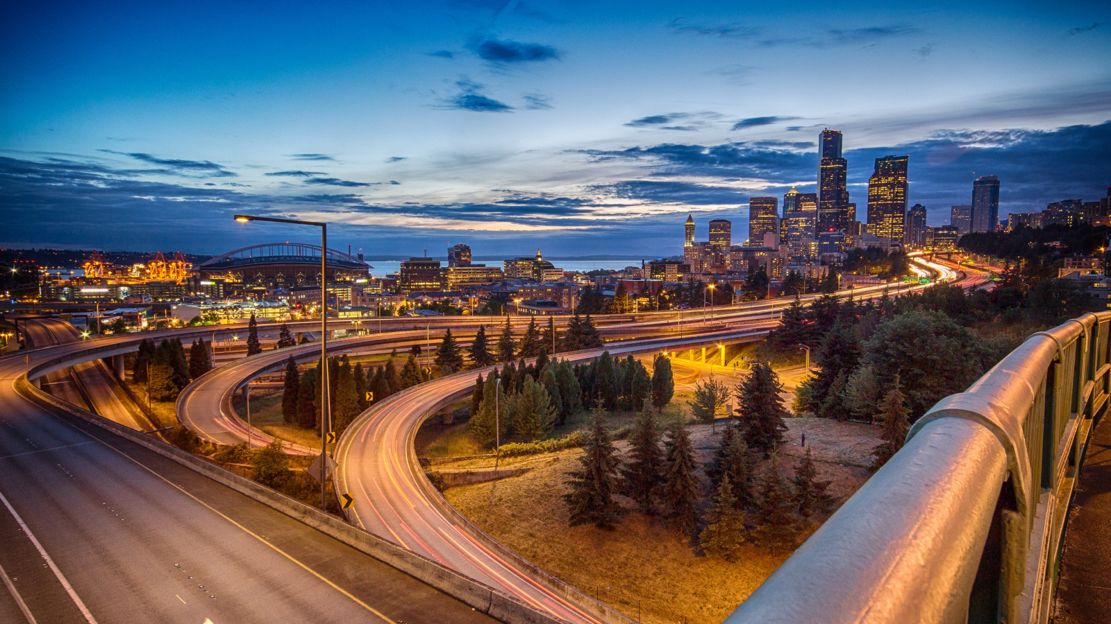 Seattle skyline wallpaper 1600x900