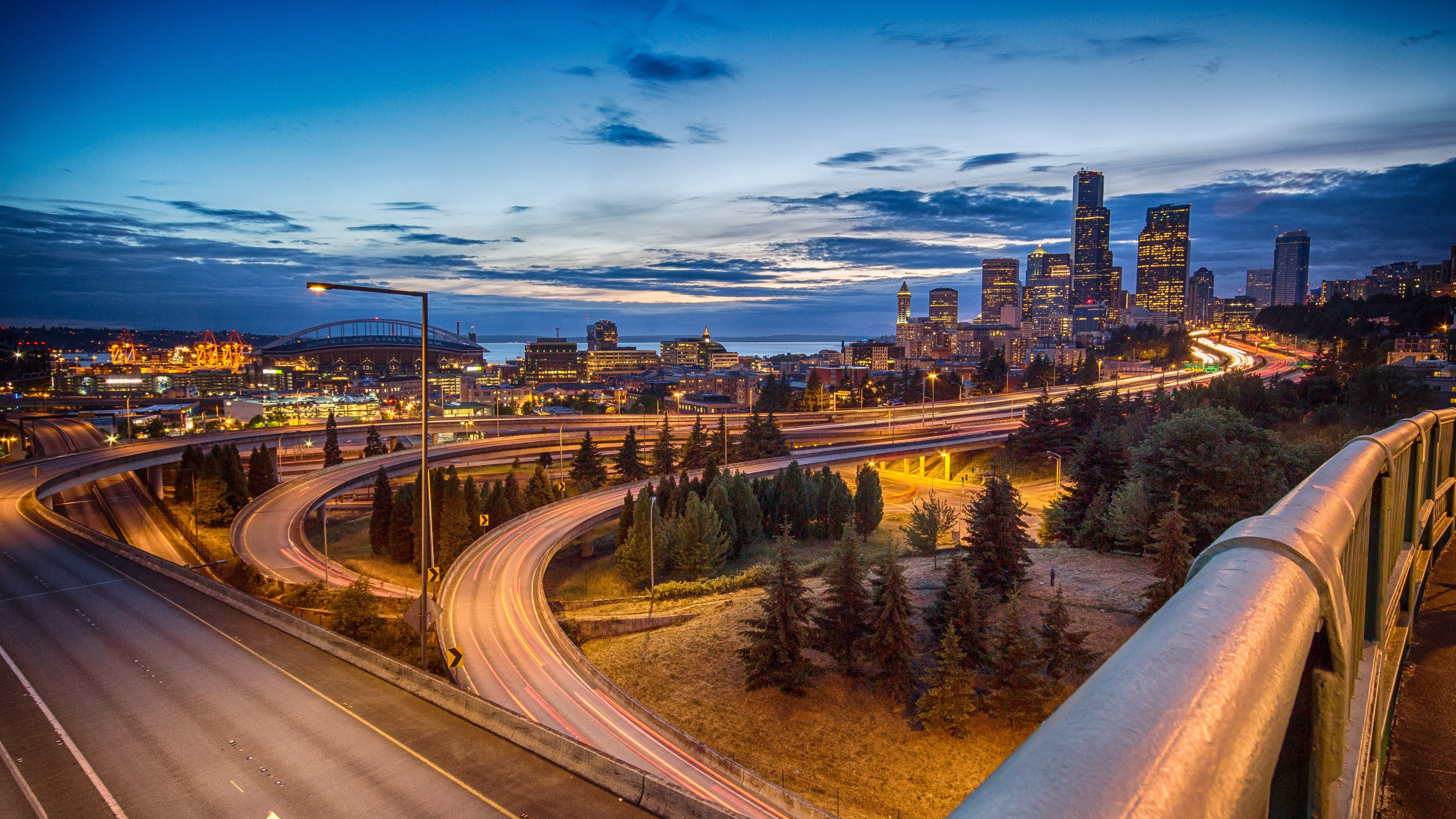 Download wallpaper: Seattle skyline 3840x2160