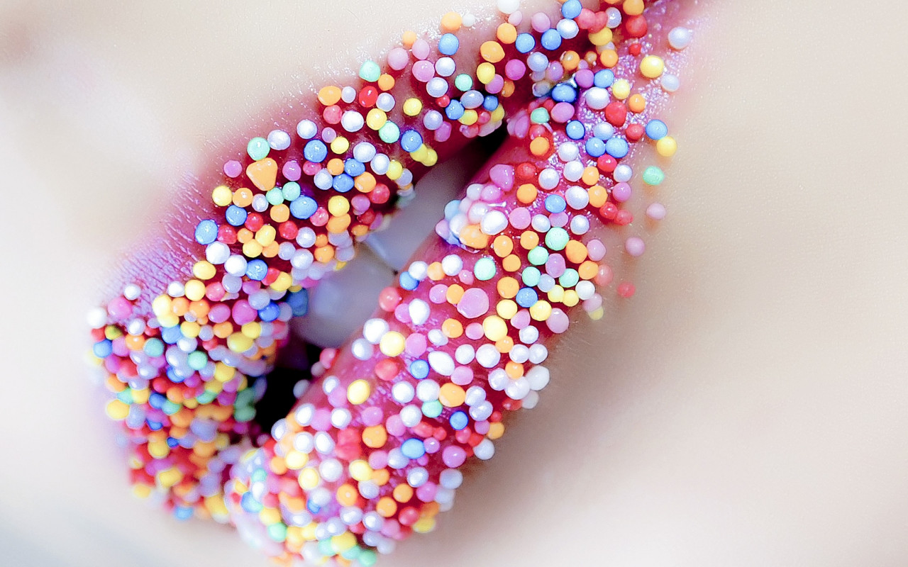 Lips with sweets wallpaper 1280x800