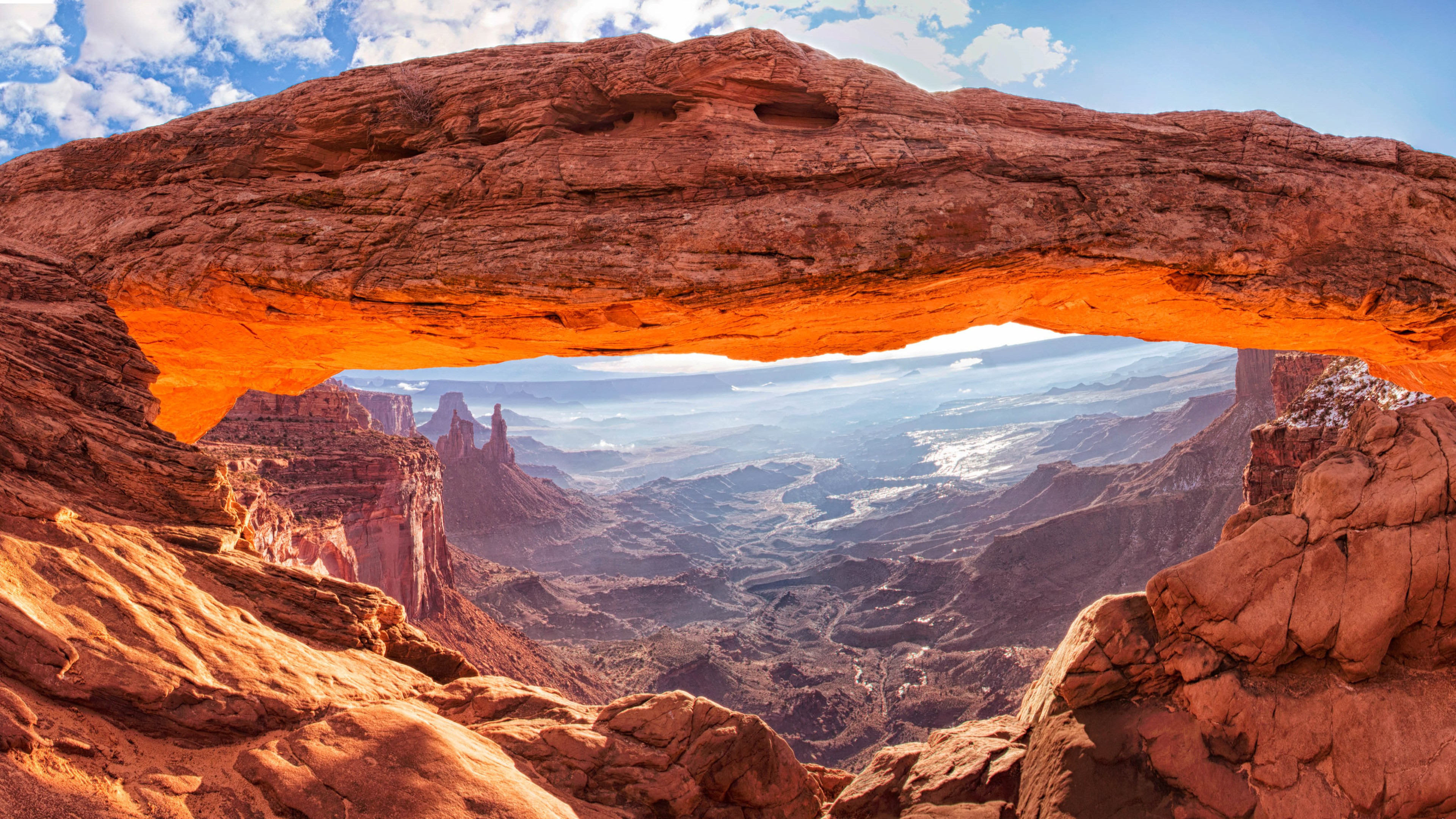 Mesa Arch in Canyonlands National Park wallpaper 3840x2160