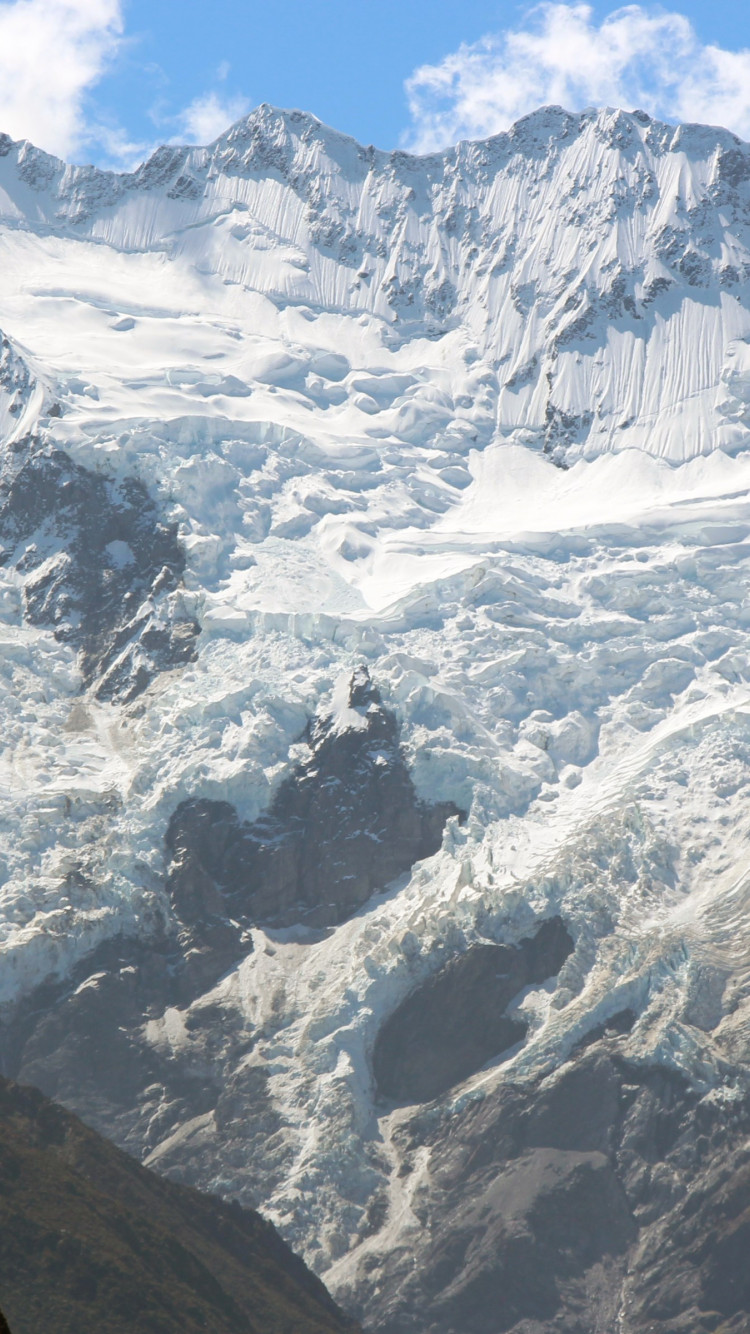 Hooker glacier from Aoraki, New Zealand wallpaper 750x1334