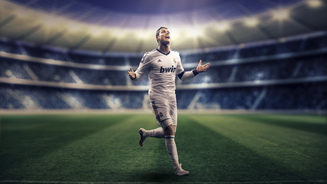 Cristiano Ronaldo for Real Madrid wallpaper 1366x768