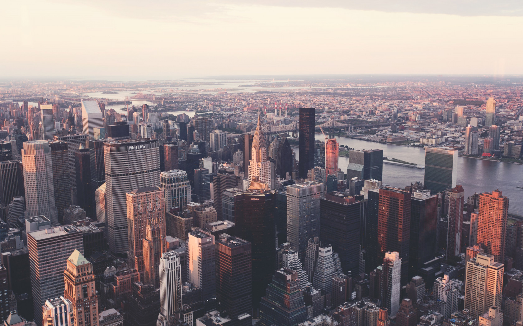 New York city view wallpaper 1680x1050