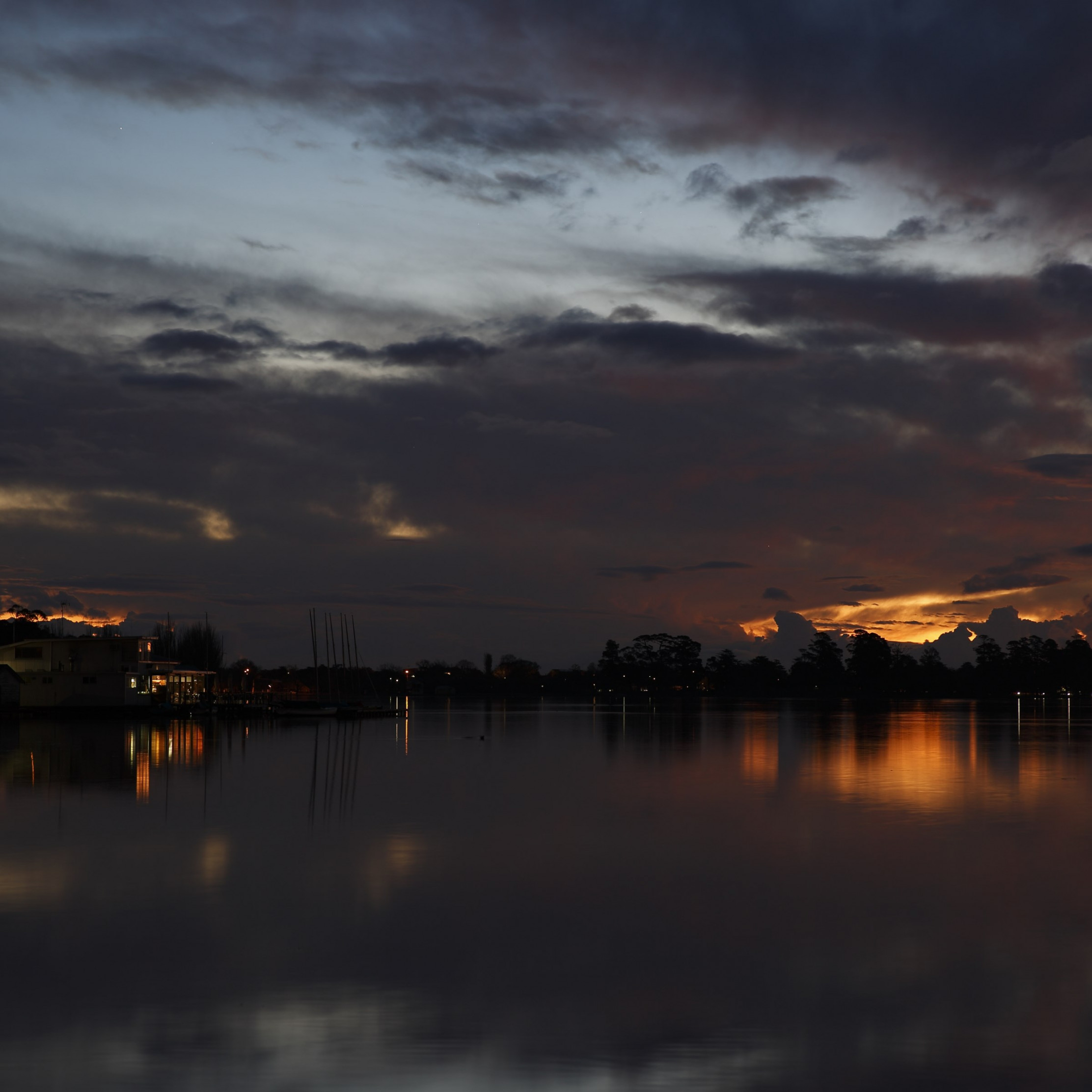 Sunset above Lake Wendouree in Australia wallpaper 2224x2224