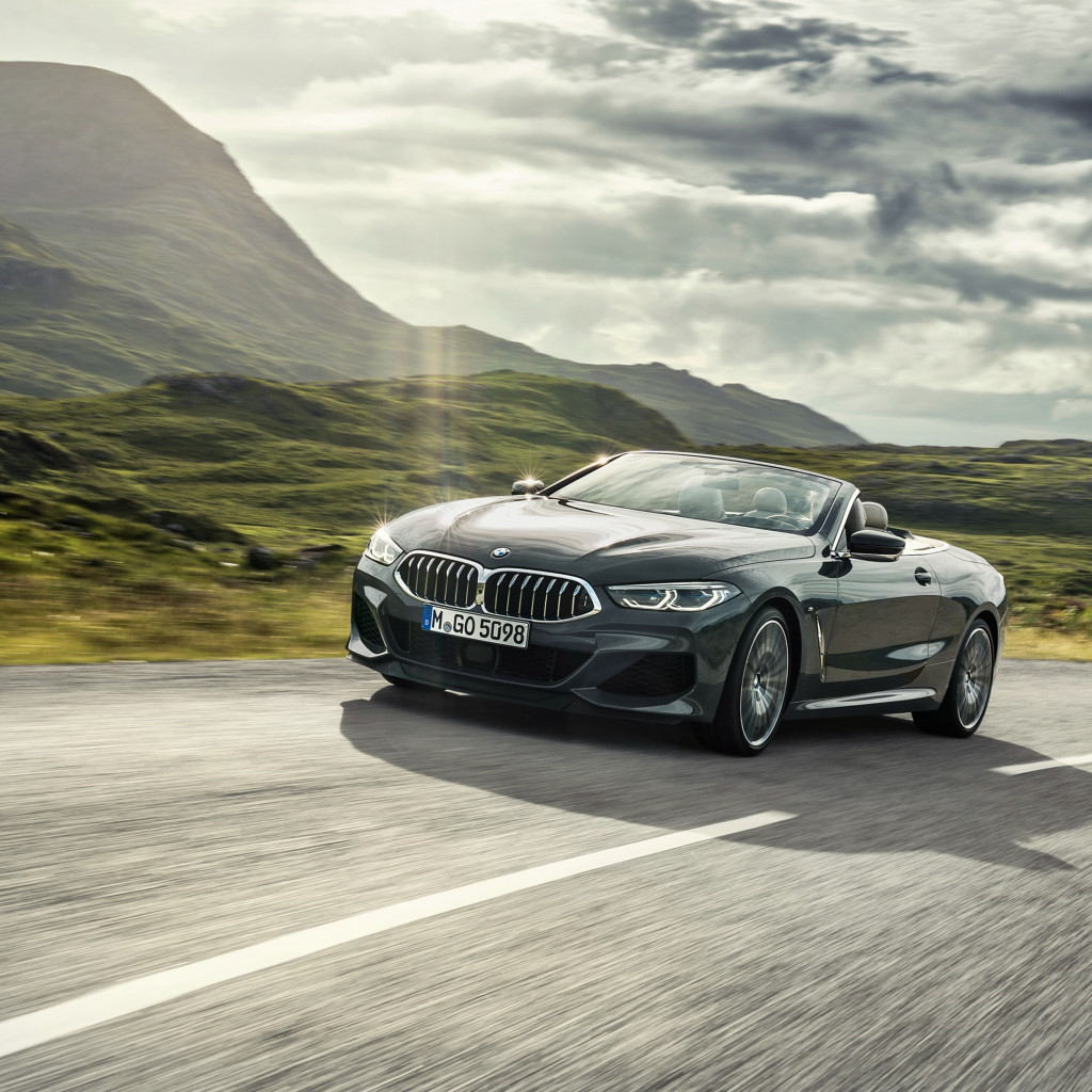 BMW 8 Series Convertible wallpaper 1024x1024