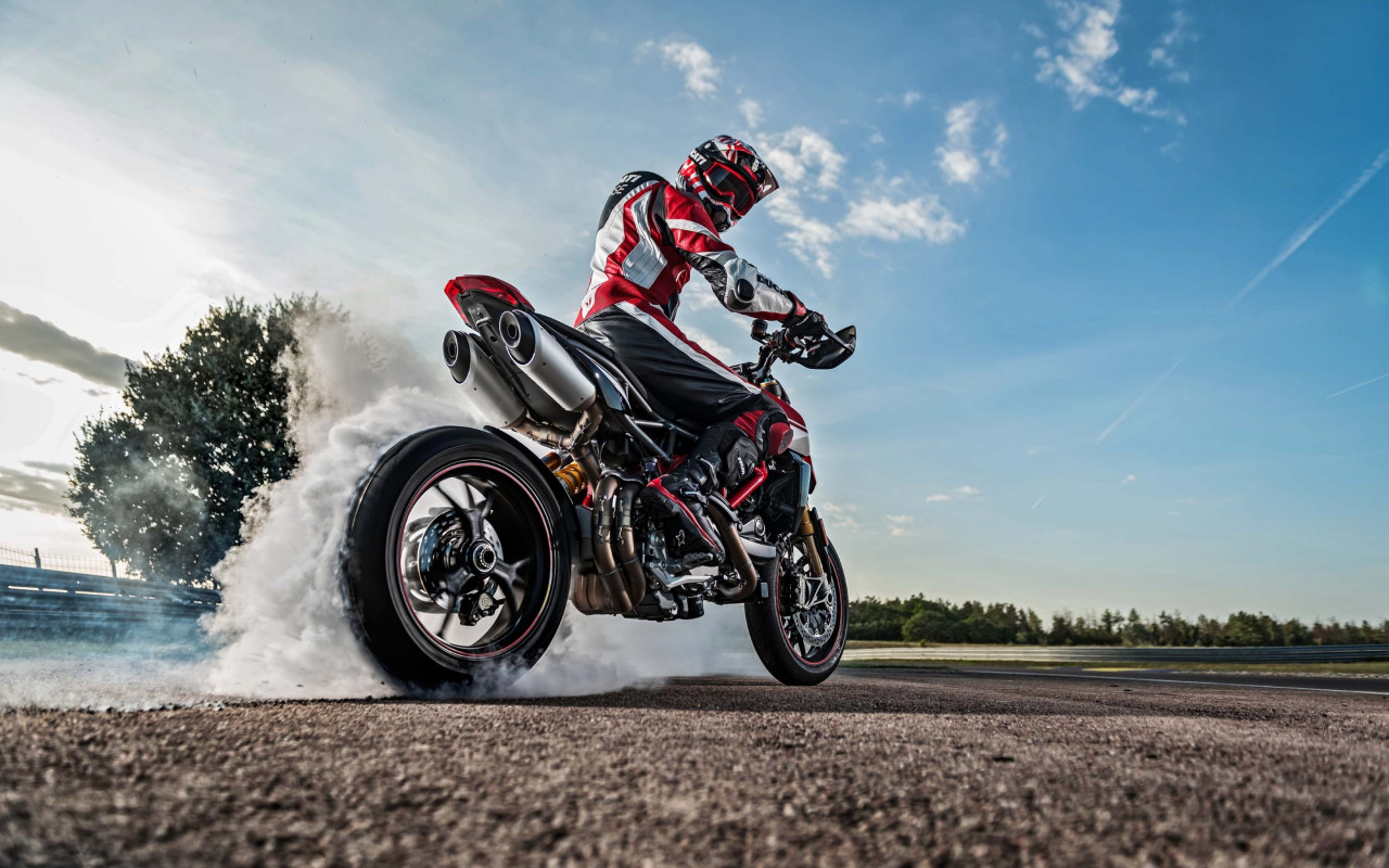 Ducati Hypermotard 950 wallpaper 1280x800