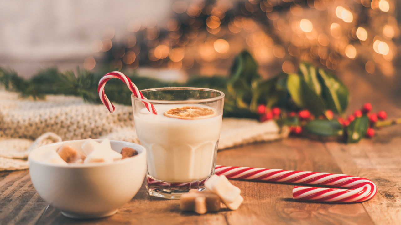 Seasonal Christmas sweets and cup of milk wallpaper 1280x720