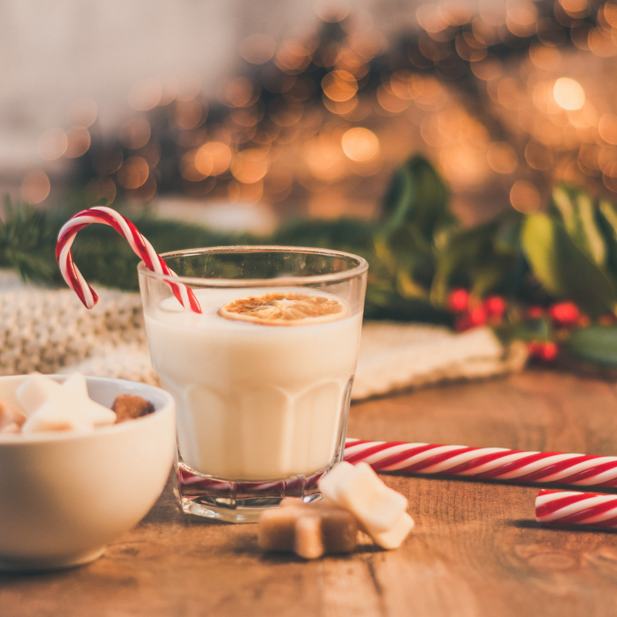 Seasonal Christmas sweets and cup of milk wallpaper 2048x2048