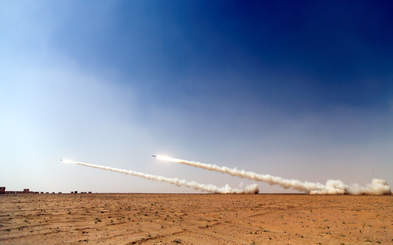 Military rockets on the sky wallpaper 1280x800
