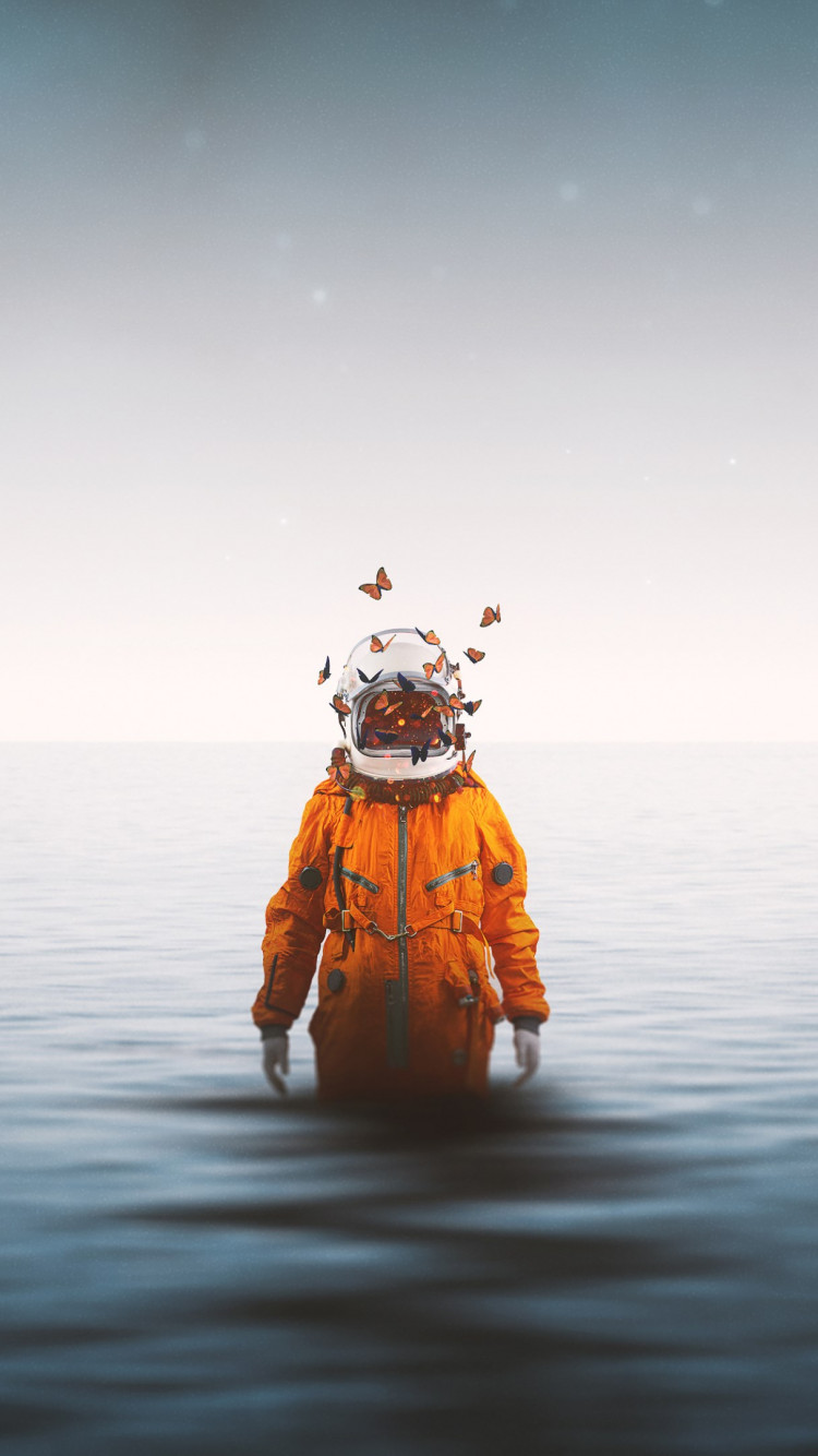 Lonely astronaut wallpaper 750x1334