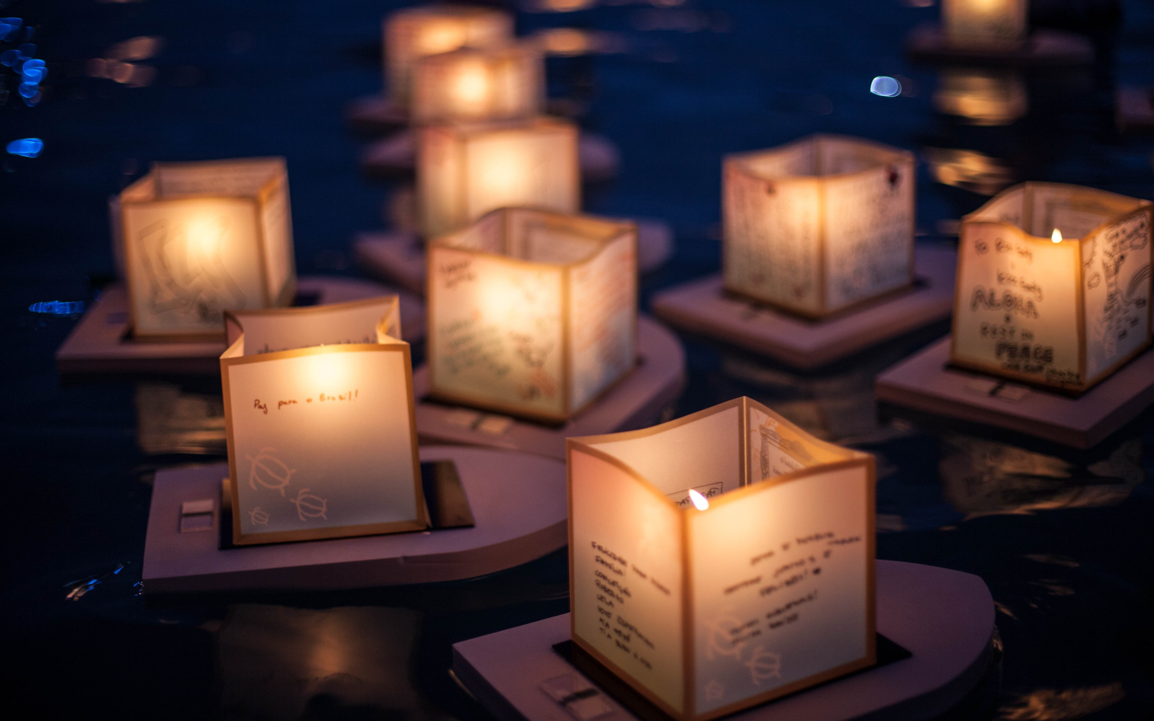 The Lantern Floating Ceremony wallpaper 3840x2400