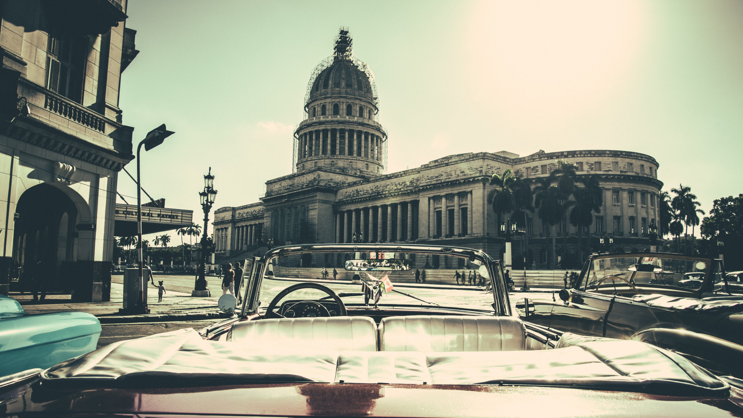 Havana City, Cuba wallpaper 2560x1440